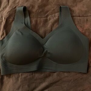 Curvevera Viral Lifting Wire-free Antibacterial Jelly Bra size 4X.